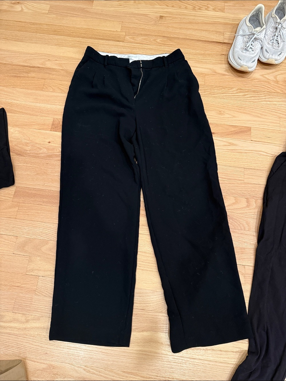 Wilfred Black Wide-Leg Dress Pants